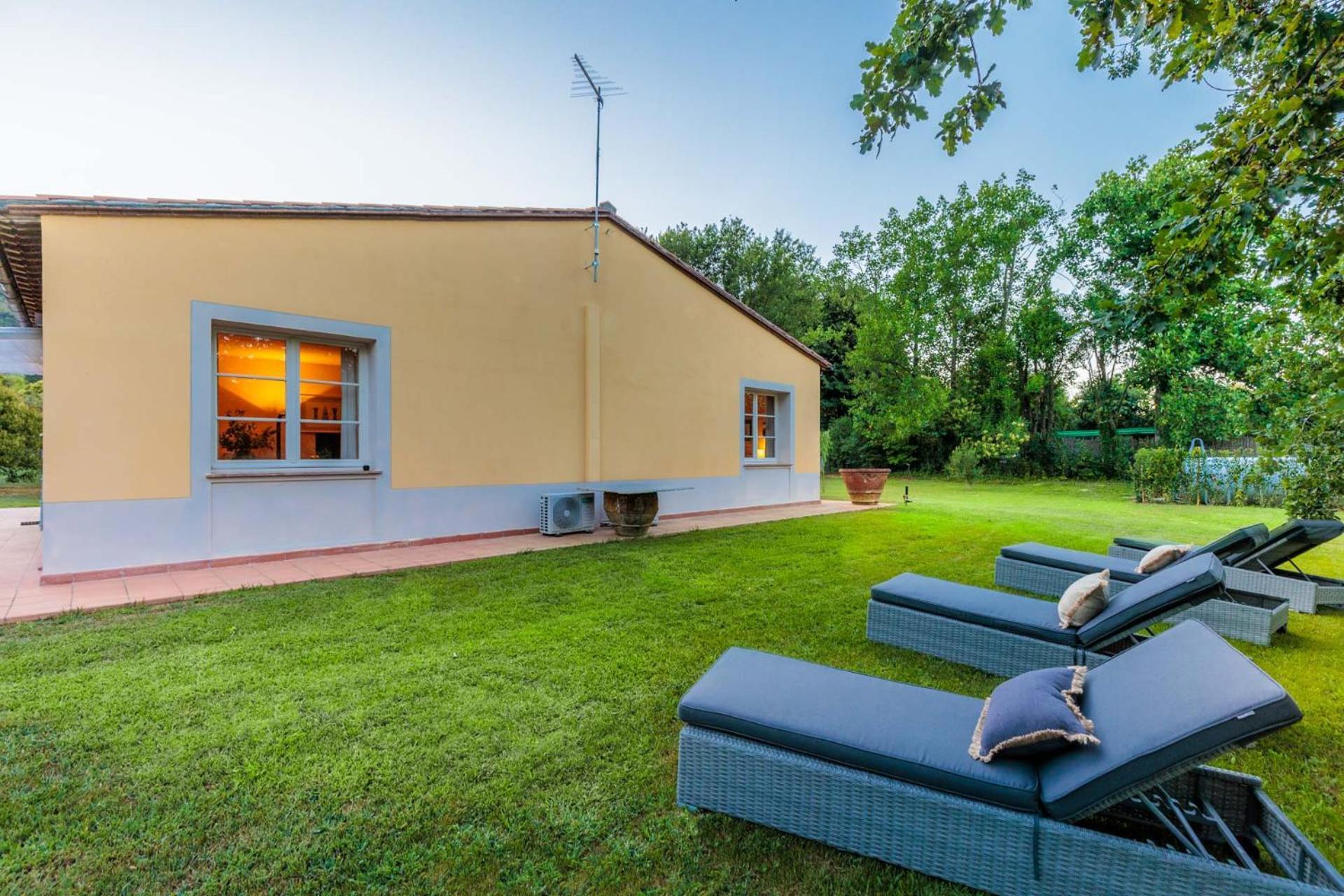 Villa Bassotta, A Charming Cottage Lucca Dış mekan fotoğraf